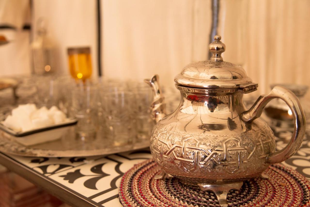 Hotel Tiziri Camp Merzouga Esterno foto