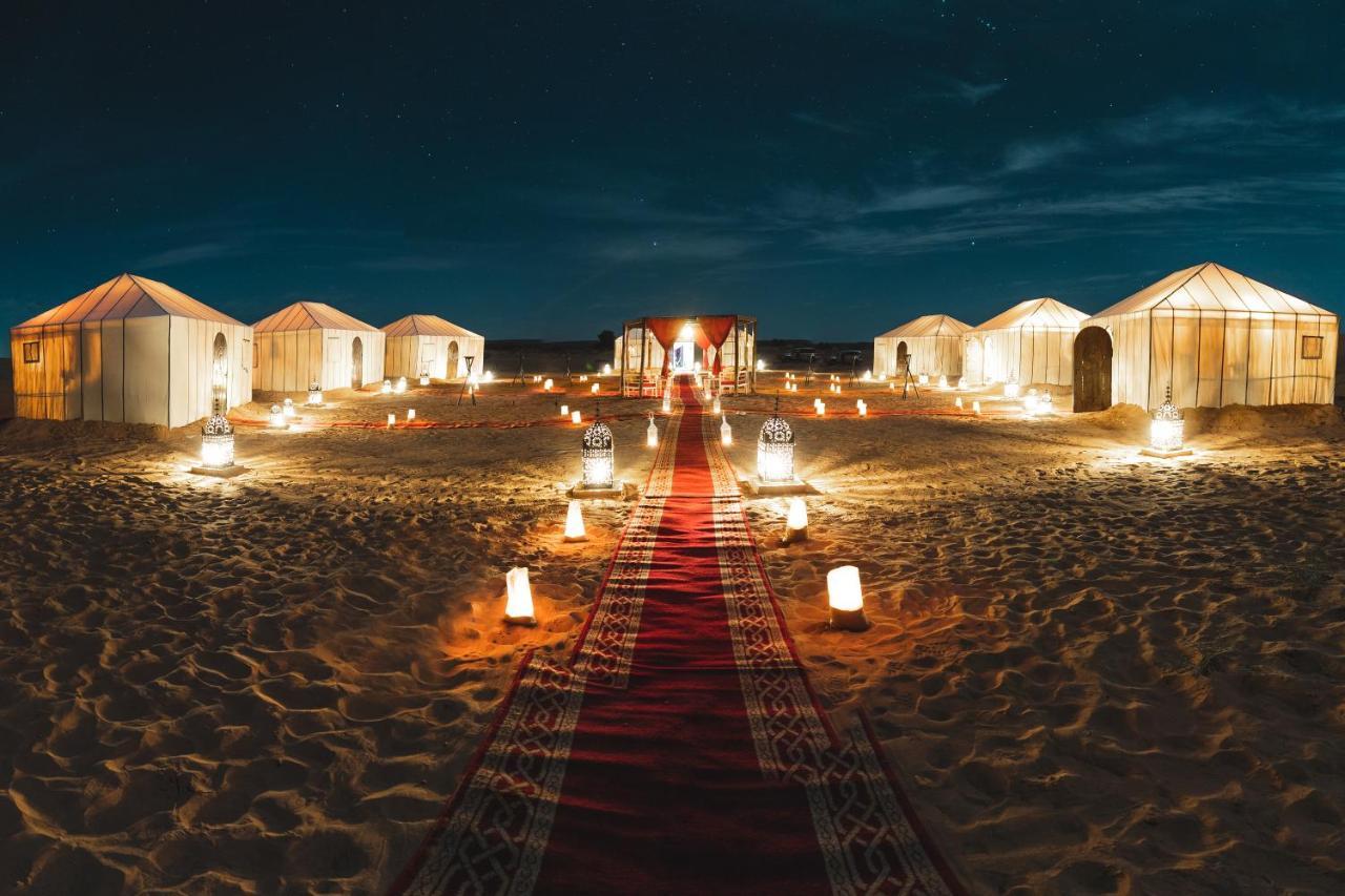 Hotel Tiziri Camp Merzouga Esterno foto